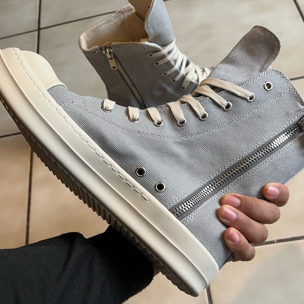 Rick Owen Ramones